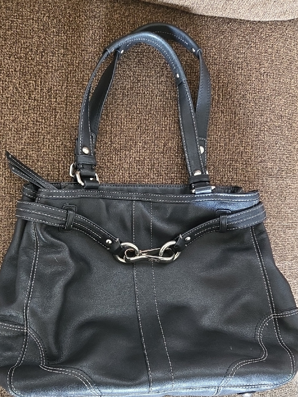 Black Leather Coach Tote Handbag with Silver Hardware